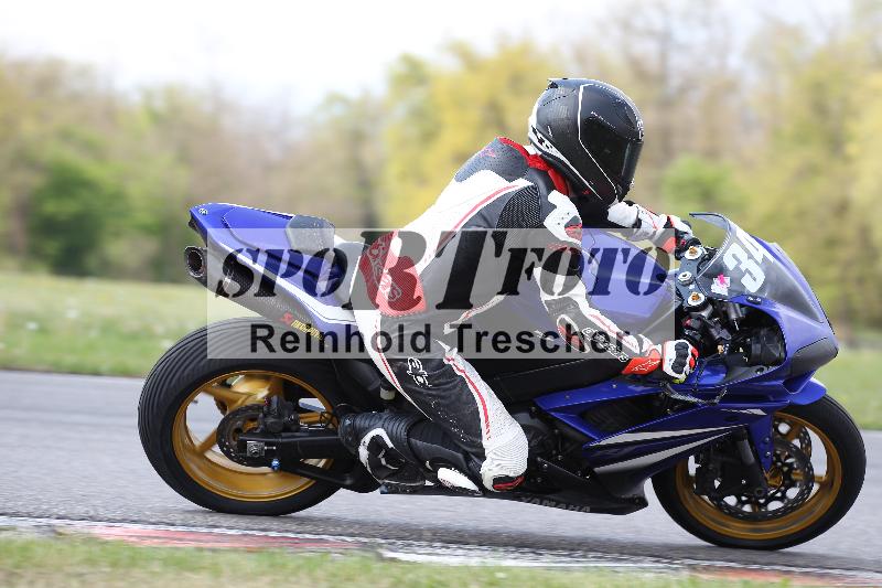 /Archiv-2022/13 25.04.2022 Plüss Moto Sport ADR/Einsteiger/34